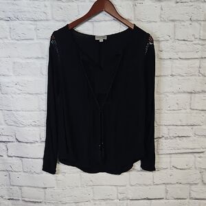 Joseph A Chic Black Long Sleeve Blouse